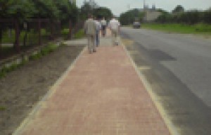 CHODNIK PRZY ULICY 16-STYCZNIA ZAKOŃCZONY