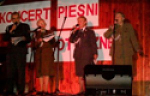 KONCERT PIEŚNI PATRIOTYCZNEJ