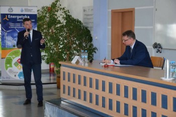 Plik graficzny o nazwie: https://www.mstow.pl/media/2017/news-04/news-2017-04-01-005_m.jpg