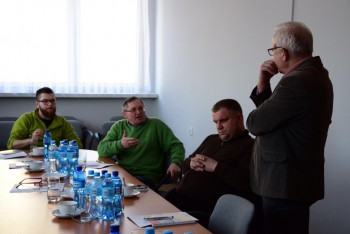 Plik graficzny o nazwie: https://www.mstow.pl/media/2018/gielda-rolna/DSC_0302_m.jpg