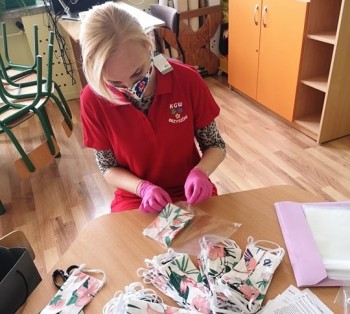 Maseczki ochronne od KGW Brzyszów i KGW Małusy Małe