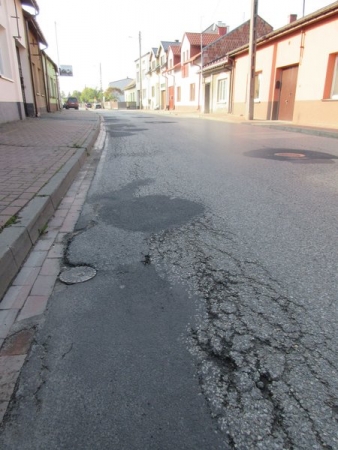 Remont drogi powiatowej w ul. Częstochowskiej w Mstowie