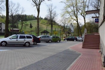 Zagospodarowanie parkingu przy Urzędzie Gminy w Mstowie