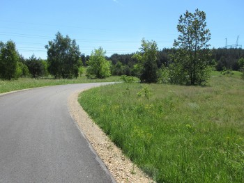 5 kilometrów nowych nakładek drogowych