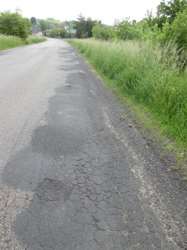 Zakończono remont drogi powiatowej nr 1040S na odc. Małusy Wielkie - Małusy Małe