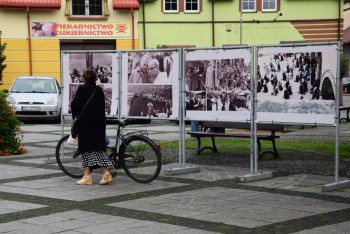 Wystawa fotografii „Jasnogórskie Te Deum Laudamus 966-2016″