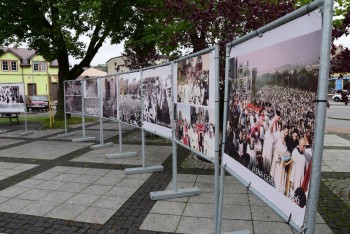 Wystawa fotografii „Jasnogórskie Te Deum Laudamus 966-2016″