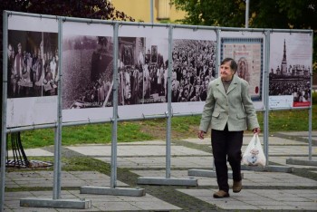 Wystawa fotografii „Jasnogórskie Te Deum Laudamus 966-2016″