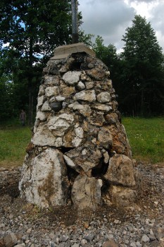 Renowacja zabytkowego krzyża na Górze Wał 