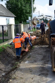 Budowa chodnika przy drodze powiatowej 1040S w Kobyłczycach - I etap