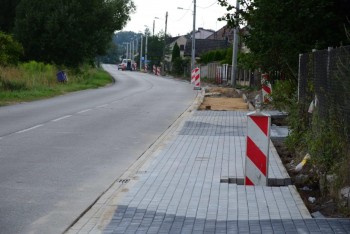 Budowa chodnika w Kobyłczycach - II etap zakończony (2018r.)