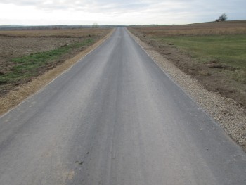 Modernizacja drogi dojazdowej do pól Kobyłczyce-Mokrzesz zakończona