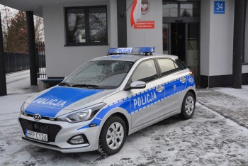 Nowy radiowóz dla policjantów z Kłomnic