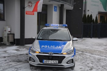 Nowy radiowóz dla policjantów z Kłomnic