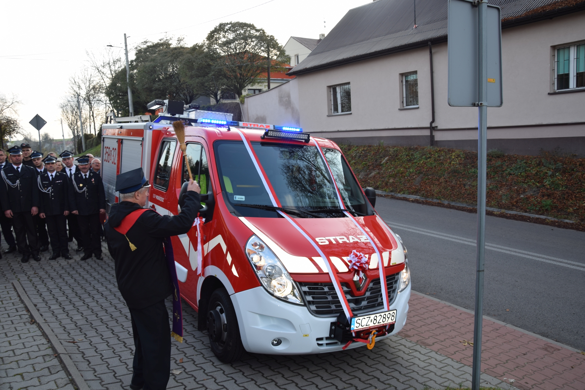 Samochód ratowniczogaśniczy dla OSP Mokrzesz Urząd