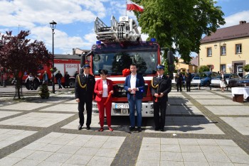 Specjalistyczny samochód trafił do OSP Mstów