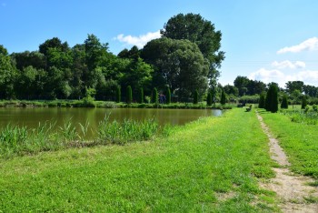 Ogrodzenie zbiornika wodnego w Małusach Wielkich