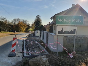 Budowa chodnika w Małusach Małych - etap I
