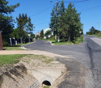 Remont drogi wewnętrznej w Małusach Wielkich 