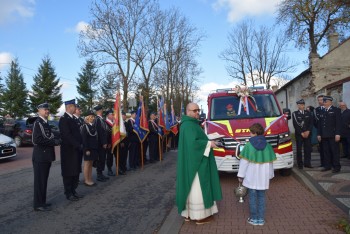 Jubileusz 75-lecia i nowy samochód dla OSP Kuchary 06.11.2022