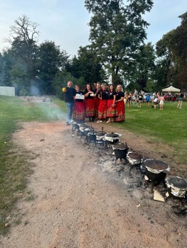 Wykopki w Mokrzeszy 09.09.2023