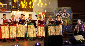 VI Powiatowy Przegląd Zespoł&oacute;w Folklorystycznych_Poczesna 25.10.2025