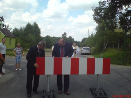 ODDANIE DO UŻYTKU ULICY LEŚNEJ W KRASICACH
