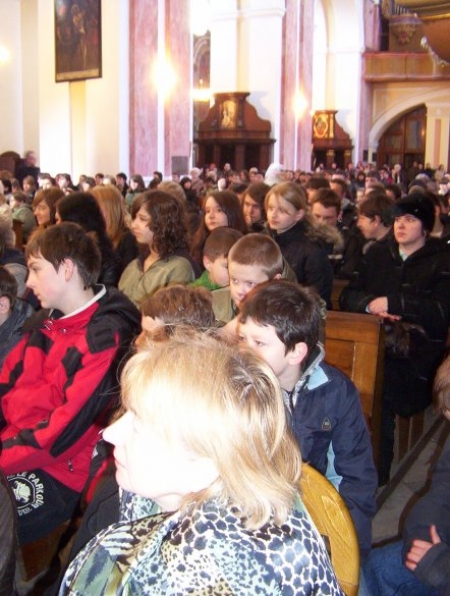 IV ROCZNICA ŚMIERCI PAPIEŻA JANA PAWŁA II W GMINIE MSTÓW
