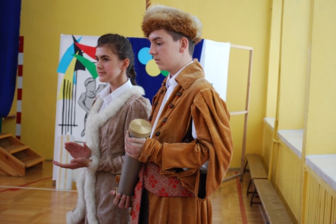 BUDOWA HALI SPORTOWEJ PRZY GIMNAZJUM W MSTOWIE