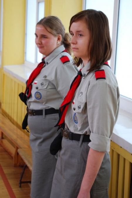 BUDOWA HALI SPORTOWEJ PRZY GIMNAZJUM W MSTOWIE