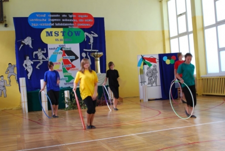 BUDOWA HALI SPORTOWEJ PRZY GIMNAZJUM W MSTOWIE