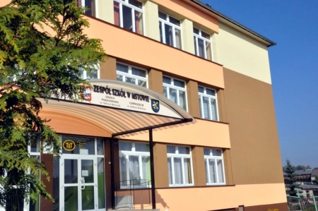 ZAKOŃCZONO TERMOMODERNIZACJĘ SZKOŁY WE MSTOWIE