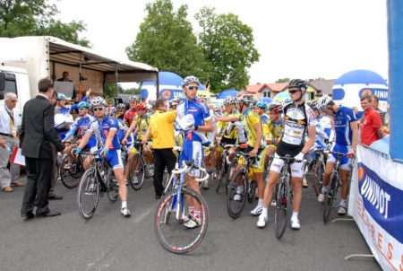 FOTORELACJA Z MISTRZOSTW POLSKI W KOLARSTWIE SZOSOWYM JUNIORÓW 2011