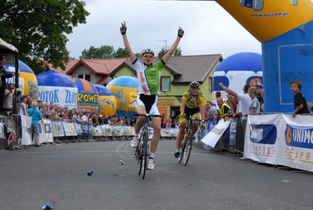 FOTORELACJA Z MISTRZOSTW POLSKI W KOLARSTWIE SZOSOWYM JUNIORÓW 2011