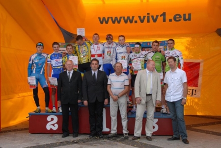 FOTORELACJA Z MISTRZOSTW POLSKI W KOLARSTWIE SZOSOWYM JUNIORÓW 2011