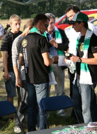 PIKNIK W KŁOBUKOWICACH