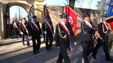 UROCZYSTA MSZA