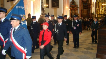 UROCZYSTA MSZA