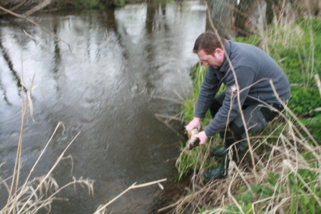 1 MAJA - II SPINNINGOWE ZAWODY WĘDKARSKIE O PUCHAR WÓJTA GMINY MSTÓW – ŚWIĘTO SZCZUPAKA 2012