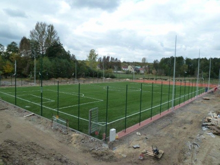 BUDOWA NOWOCZESNEGO OBIEKTU SPORTOWO – REKREACYJNEGO NA TERENIE LKS WARTA MSTÓW
