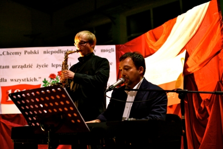 WIECZÓR PIEŚNI PATRIOTYCZNEJ