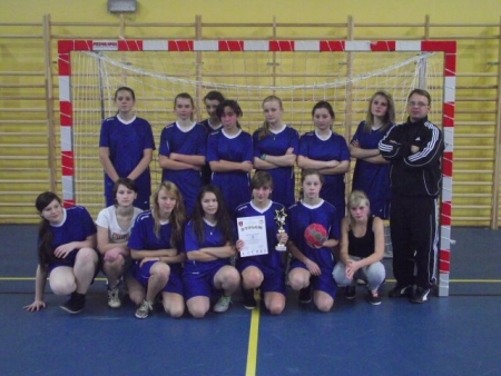 KLUBY SPORTOWE