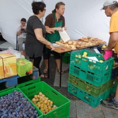 DOBRA ZABAWA NA ŚWIĘCIE JABŁKA W MSTOWIE!