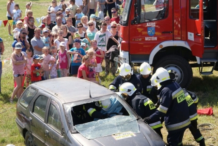 „DZIEŃ DZIECKA Z KANONIKAMI”