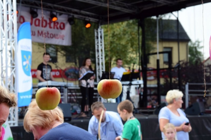 "ŚWIĘTO JABŁKA 2016" W FOTOOBIEKTYWIE