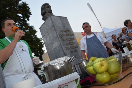 "ŚWIĘTO JABŁKA 2016" W FOTOOBIEKTYWIE